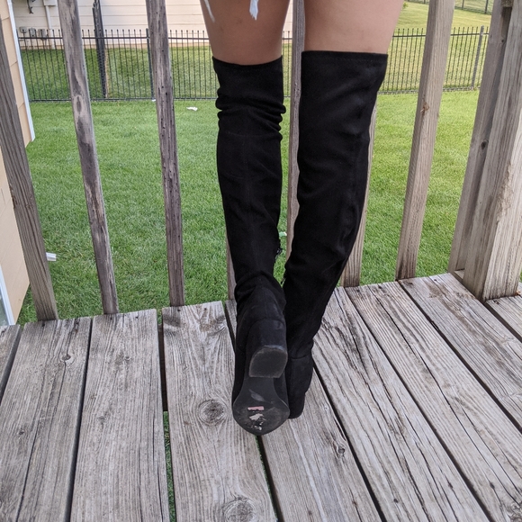 ⭐STEVE MADDEN Over the Knee Heeled Boots⭐ - Picture 2 of 6